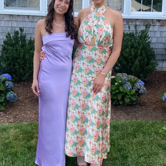 ASTR Giova Dress - Picture 2 of 5